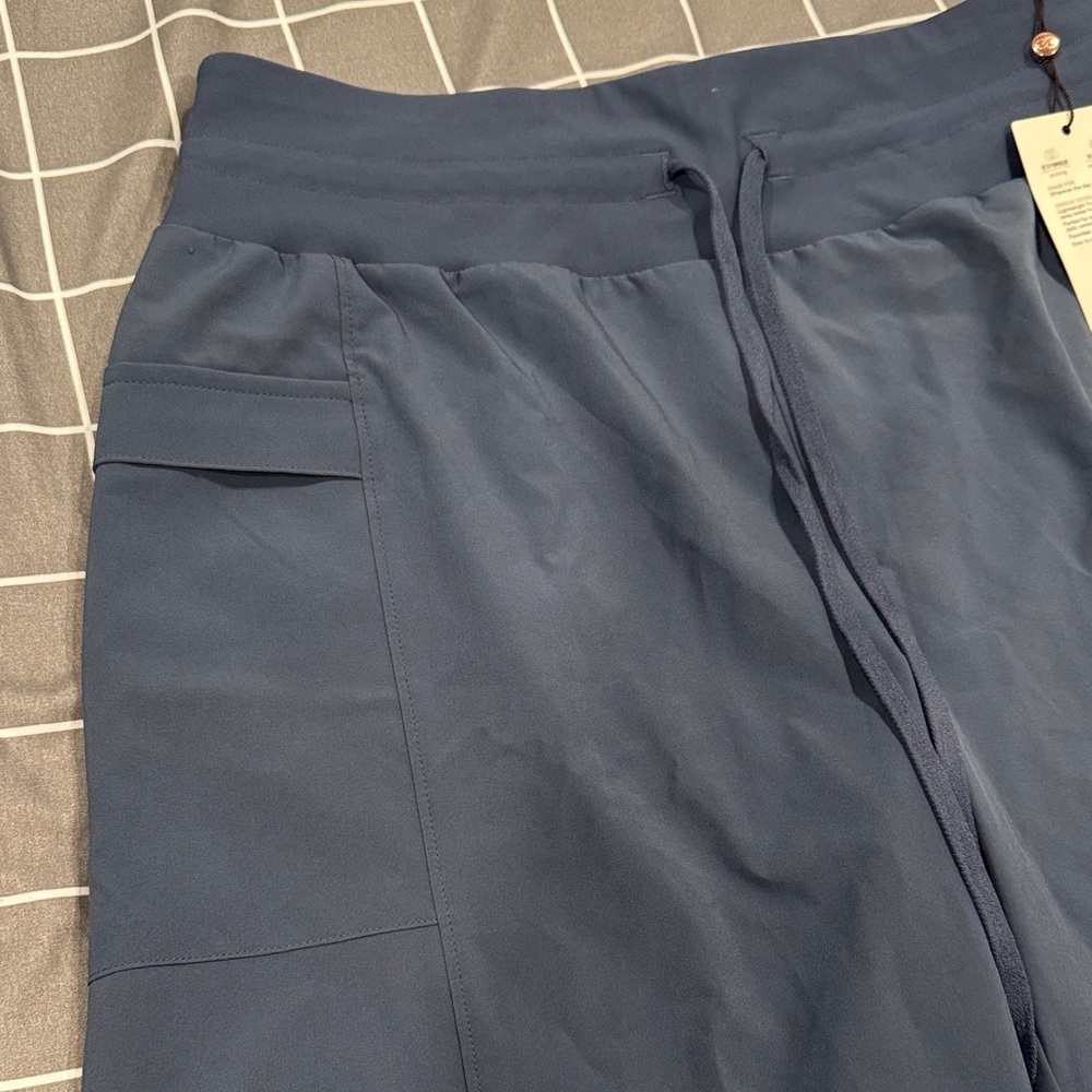 CALIA BERMUDA SHORTS - Picture 4 of 6